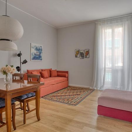 شقة Joivy Lovely Apt, Easy Access To Centre ميلان المظهر الخارجي الصورة