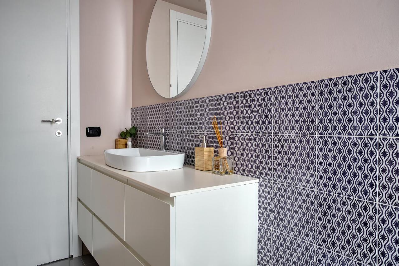 شقة Joivy Lovely Apt, Easy Access To Centre ميلان المظهر الخارجي الصورة